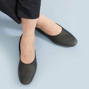 Everlane black day glove in black